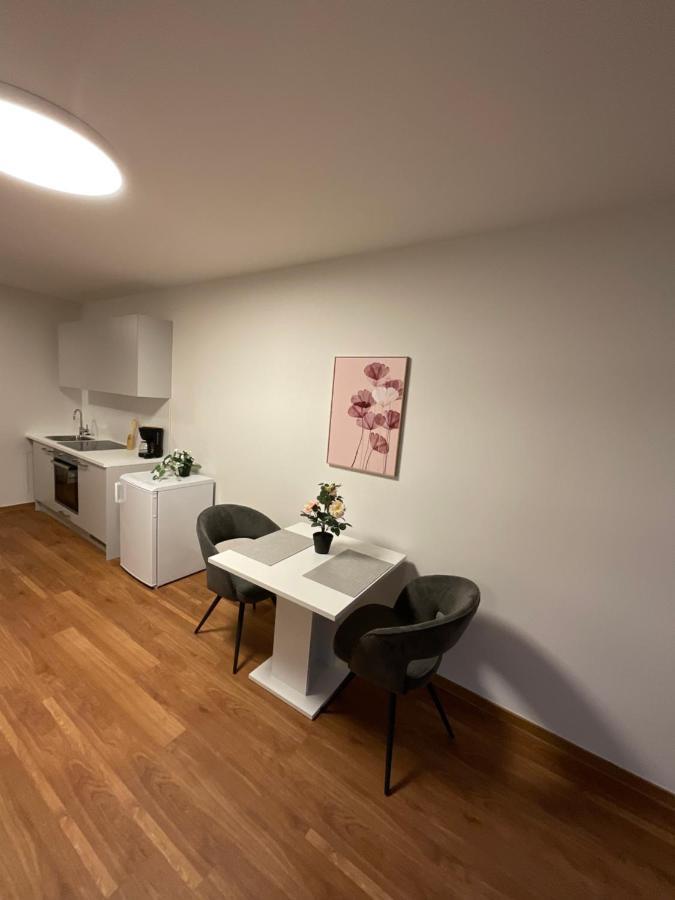 Dm & S Apartment Viena Exterior foto